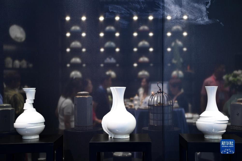天天棋牌游戏